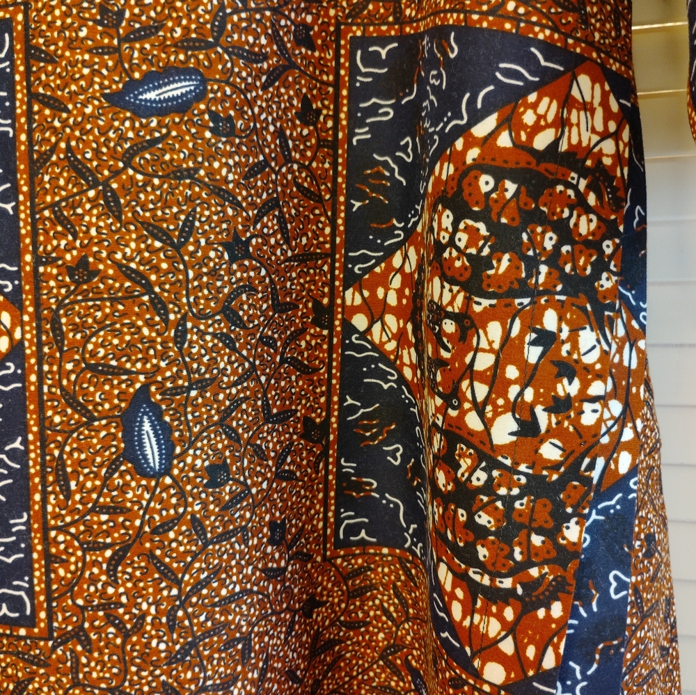 African Dashiki Multicolor Patterned Dress - Picture 3 of 5